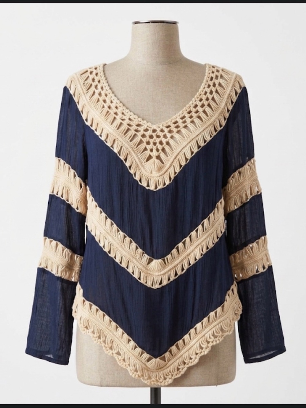 Umgee Boho Crochet Macrame Chevron Blouse size M Long Sleeve